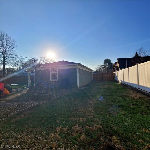 124 Park Avenue SW, Bolivar, OH 44612