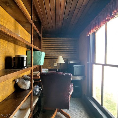 124 Park Avenue SW, Bolivar, OH 44612