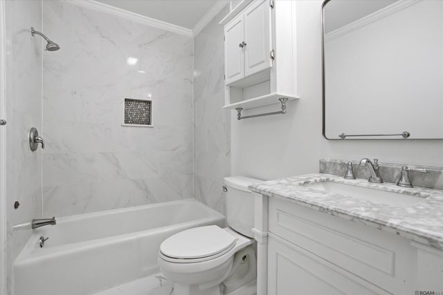 610 Seyburn Ct, Baton Rouge, LA 70808