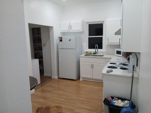 403 Monroe Street, Deport, TX 75435