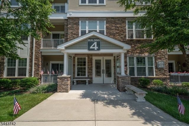 4215 Hoover Ln, Rockaway Twp., NJ 07885