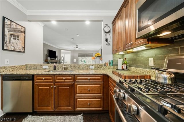 4215 Hoover Ln, Rockaway Twp., NJ 07885