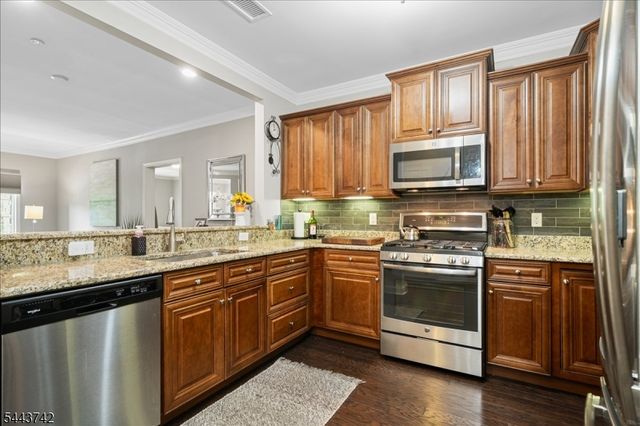 4215 Hoover Ln, Rockaway Twp., NJ 07885