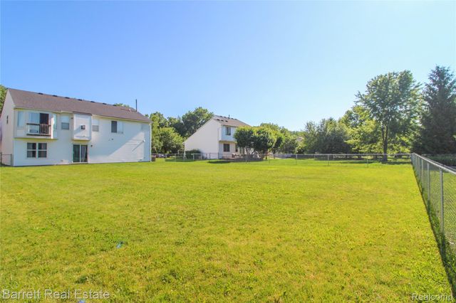 39119 Clocktower Drive, Romulus, MI 48174
