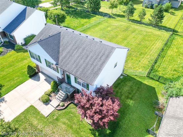 39119 Clocktower Drive, Romulus, MI 48174