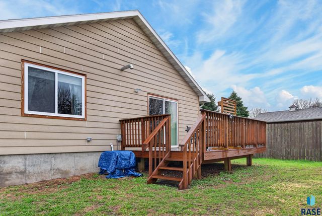 3019 N Presentation Ct Court, Sioux Falls, SD 57104