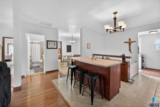 3019 N Presentation Ct Court, Sioux Falls, SD 57104