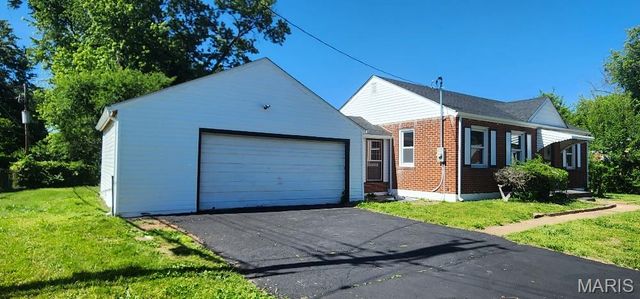 4325 Edgewood Boulevard, St Louis, MO 63121