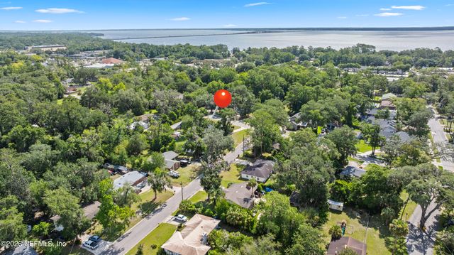 1116 PLAINFIELD Avenue, Orange Park, FL 32073