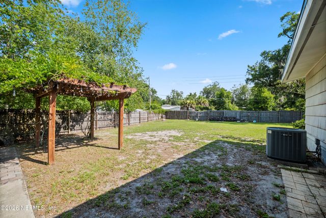 1116 PLAINFIELD Avenue, Orange Park, FL 32073
