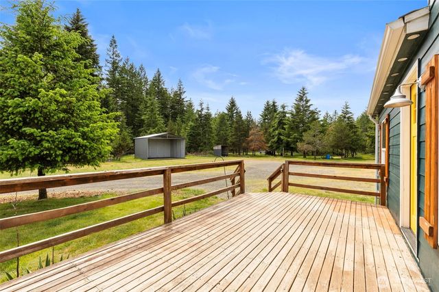 790 W Honeysuckle Lane, Shelton, WA 98584