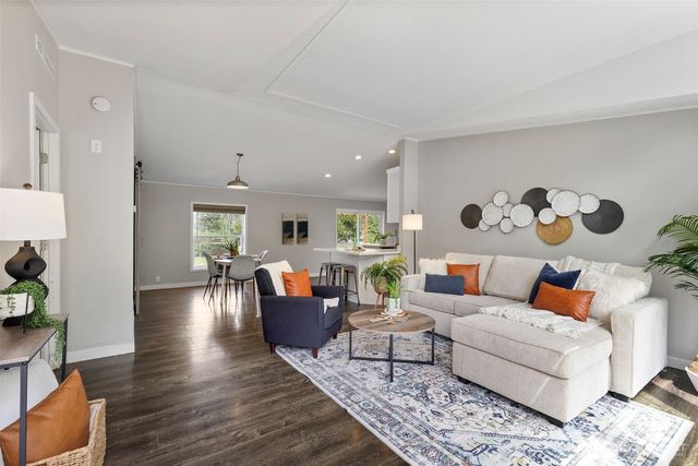 790 W Honeysuckle Lane, Shelton, WA 98584