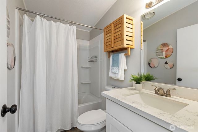 790 W Honeysuckle Lane, Shelton, WA 98584