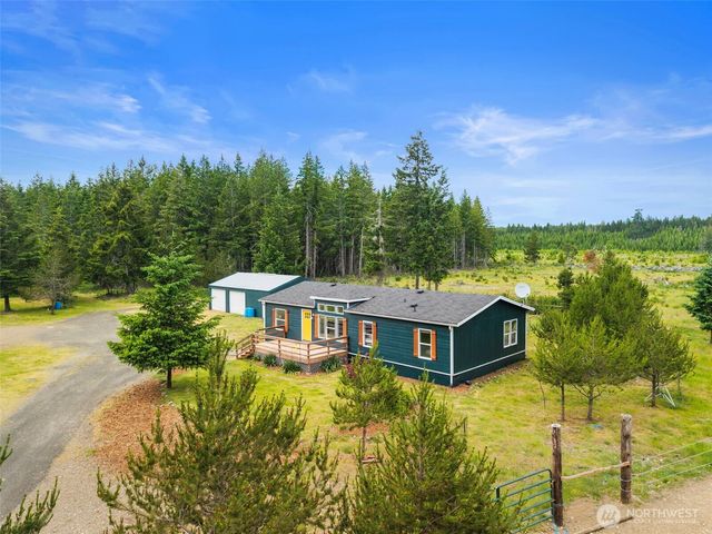 790 W Honeysuckle Lane, Shelton, WA 98584