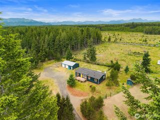790 W Honeysuckle Lane, Shelton, WA 98584