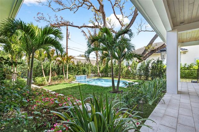 775 Azalea Lane, Vero Beach, FL 32963