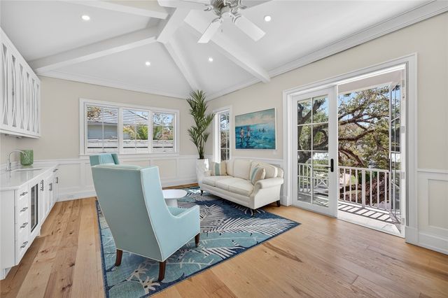 775 Azalea Lane, Vero Beach, FL 32963