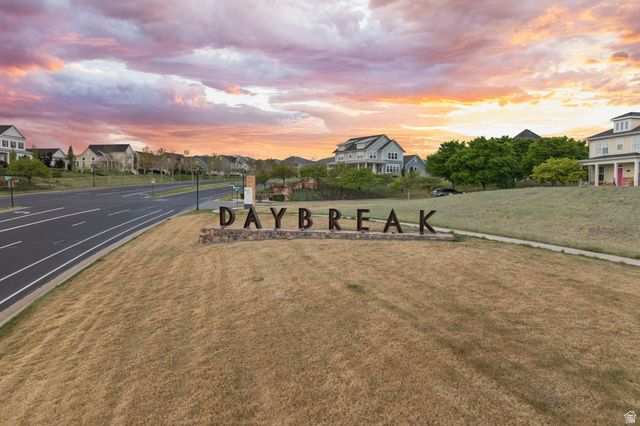 4367 W CLARKS HILL DR, South Jordan, UT 84009