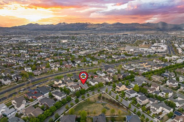 4367 W CLARKS HILL DR, South Jordan, UT 84009