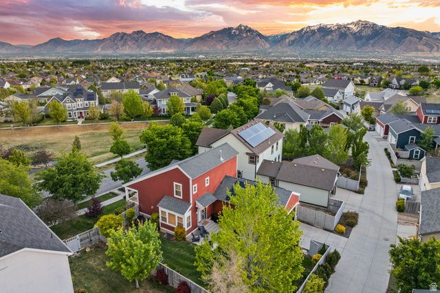 4367 W CLARKS HILL DR, South Jordan, UT 84009