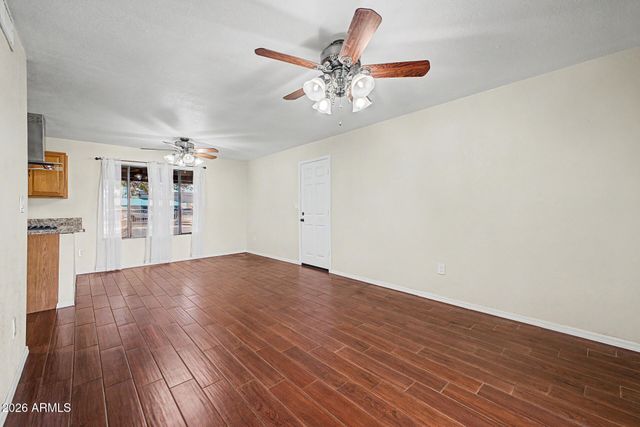 7200 W NORTH Lane, Peoria, AZ 85345