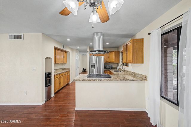 7200 W NORTH Lane, Peoria, AZ 85345
