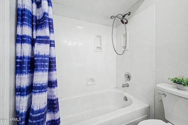7200 W NORTH Lane, Peoria, AZ 85345