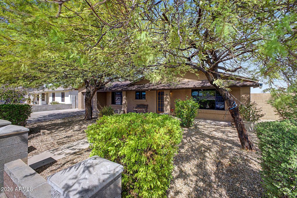 7200 W NORTH Lane, Peoria, AZ 85345 — photo 3