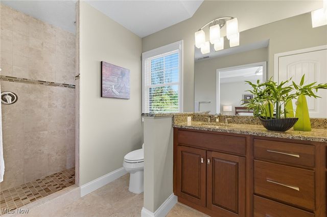 7571 Silverleaf Court, Sagamore Hills, OH 44067