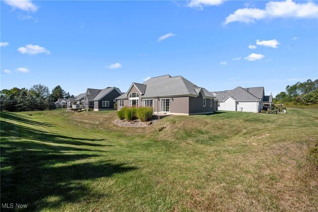 7571 Silverleaf Court, Sagamore Hills, OH 44067