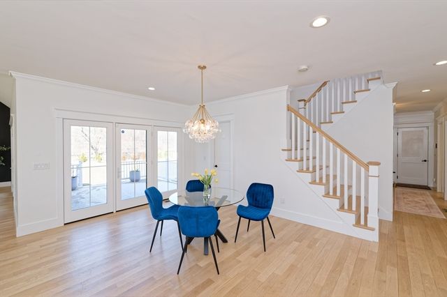 4 Dairy Farm Ln, Southborough, MA 01772