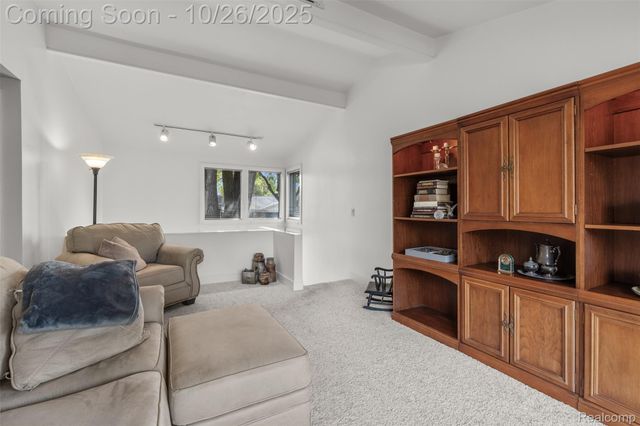 31126 Grennada Street, Livonia, MI 48154