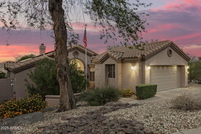 1706 E WALTANN Lane, Phoenix, AZ 85022