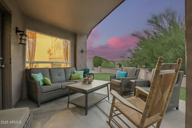 1706 E WALTANN Lane, Phoenix, AZ 85022