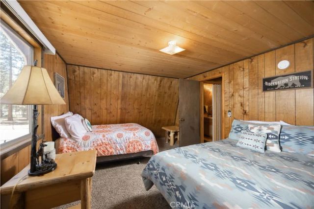 2076 8th Lane, Big Bear City, CA 92314