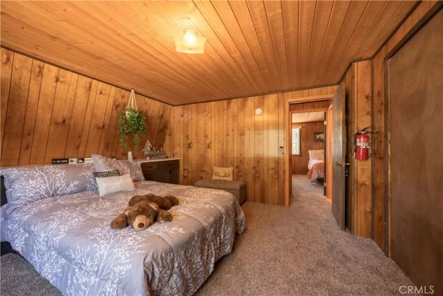 2076 8th Lane, Big Bear City, CA 92314