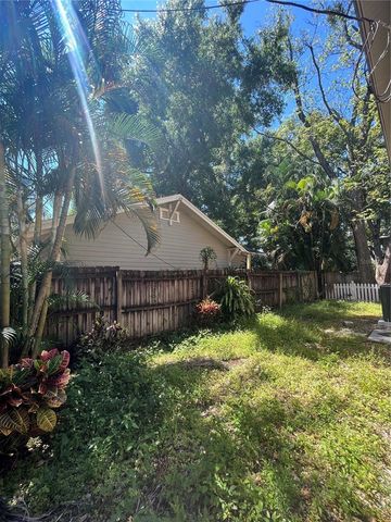 520 E AMELIA STREET, Orlando, FL 32803