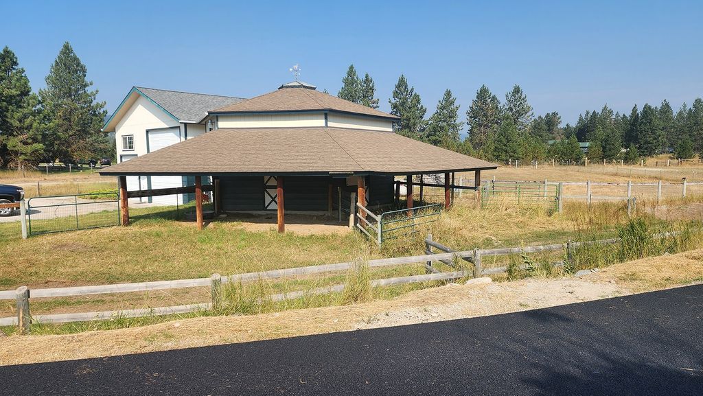 527 Grande Vista Drive, Kalispell, MT 59901 photo 4