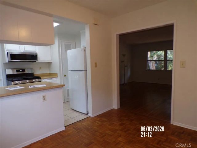 5832 Bowcroft 4, Los Angeles, CA 90016