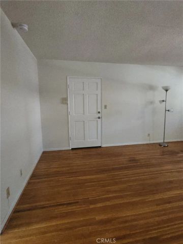 5832 Bowcroft 4, Los Angeles, CA 90016