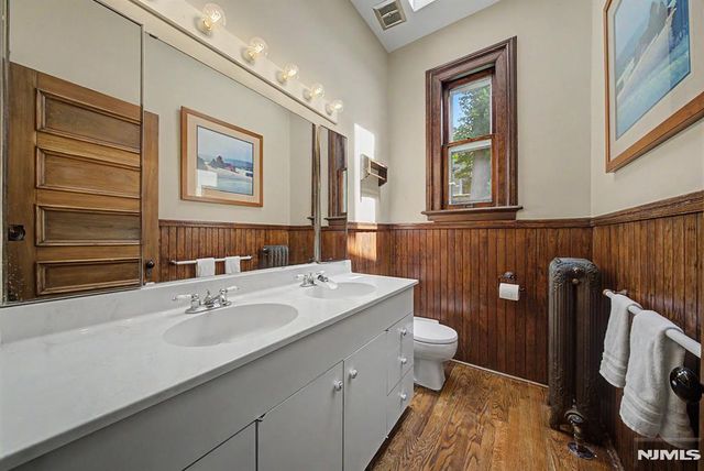 76 Hillside Avenue, Tenafly, NJ 07670