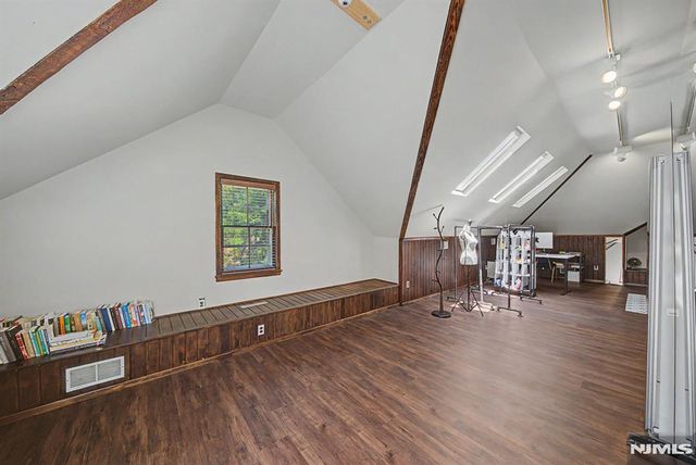 76 Hillside Avenue, Tenafly, NJ 07670