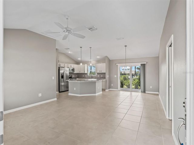 2816 NAVY HILL CIRCLE, The Villages, FL 32163
