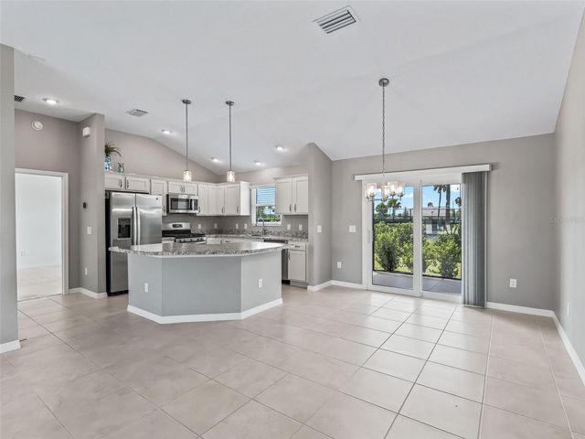 2816 NAVY HILL CIRCLE, The Villages, FL 32163