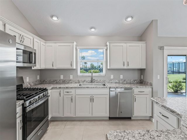 2816 NAVY HILL CIRCLE, The Villages, FL 32163