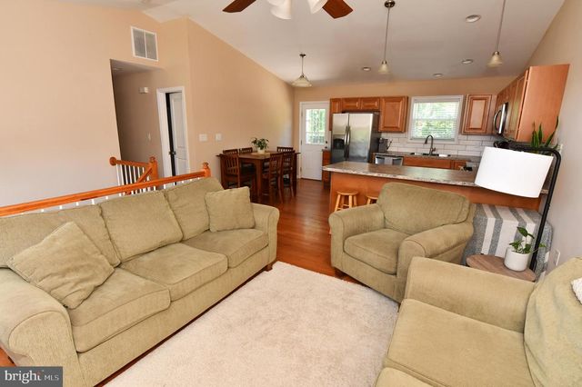 112 CORNSTALK TRL, Winchester, VA 22602