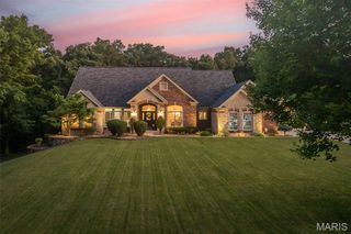 6 Matterhorn Court, St Paul, MO 63366