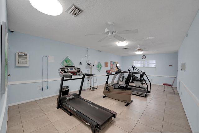 7805 NW 5th Court 206, Margate, FL 33063