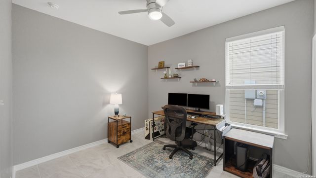 2070 Shire Meadows, New Braunfels, TX 78130