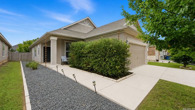 2070 Shire Meadows, New Braunfels, TX 78130